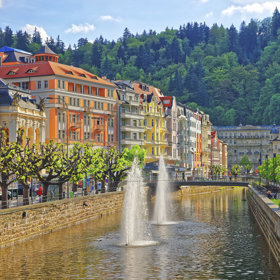 Karlovy Vary jsou příjemným lázeňským městem
