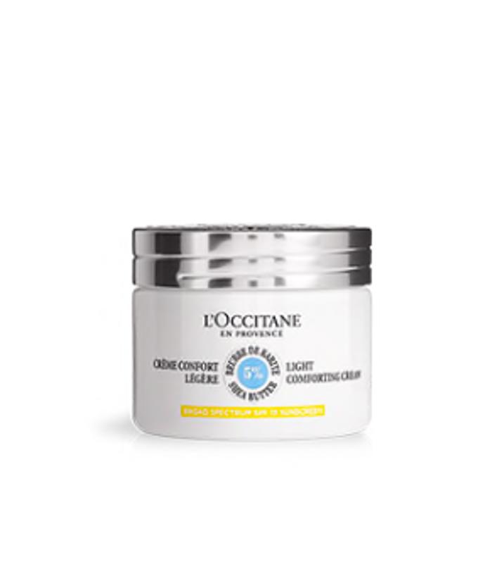 Pleťový krém, Loccitane, 50 ml, 890 Kč. Pleťový krém s bambuckým máslem celodenně hydratuje pleť a chrání ji před sluncem.