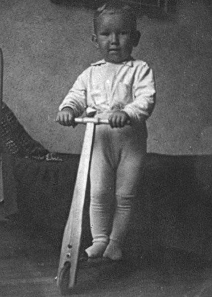 Tříletý Jarek Nohavica.