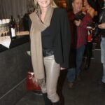 Chantal plastiky tají, nemá se však za co stydět, vypadá skvěle.