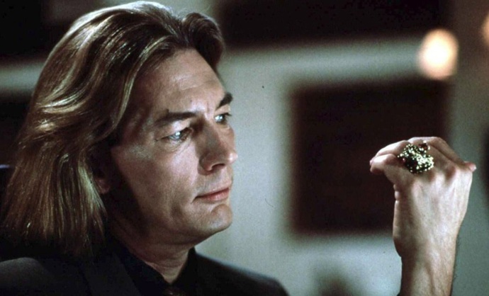 Billy Drago ve filmu Prsten smrti. 