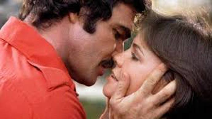 Burt Reynolds a Sally Field v době zamilovanosti.