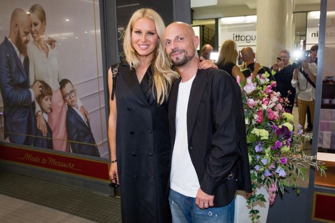 Kolekci navrhl Simonin dlouholetý kamarád Filip Vaněk.