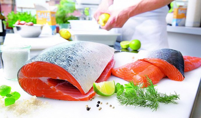 Divoký losos je dokonalou masitou rybou.