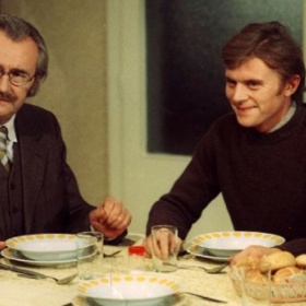 Jiří Sovák doufal, že se během natáčení usmíří se svým synem Jiřím Schmitzerem.