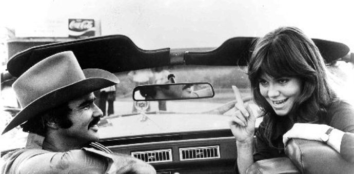 Burt Reynolds a Sally Field si zahráli spolu ve třech filmech.