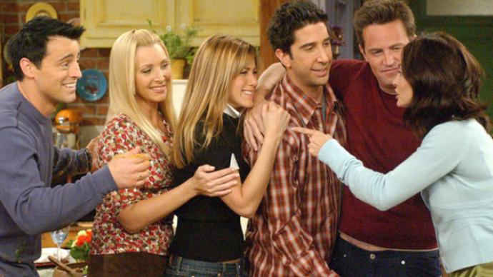 Během poslední, desáté, řady, si každý z herců přišel na milion dolarů za epizodu.