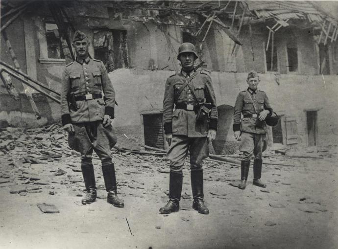 SS byla prodchnuta okultismem. Její členové tvrdili, že obec Lidice stojí na mystickém místě.