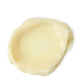 Balzám je vyroben z olejů, másel a vrátí vašim vlasům přirozenou krásu. Vlasový krém Lush, 100 ml, 525 Kč.
