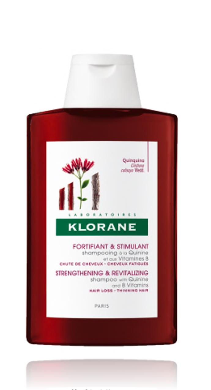 Tento šampón vrátí unaveným vlasům sílu a život. Klorane, 400 ml, 385 Kč. 