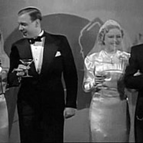 Zleva: Zita Kabátová, Jan Pivec, Věra Ferbasová a František Krištof Veselý ve filmu Rozkošný příběh z roku 1936.