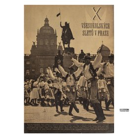 Strahov zaznamenal během „světového“ protiválečného X. Všesokolského sletu svou největší návštěvnost. Účastnilo se ho 348 086 cvičenců a přes 2,3 milionu diváků.