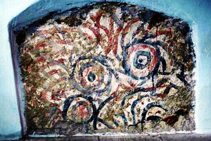 Na hradě dodnes najdeme záhadné pohanské kresby.