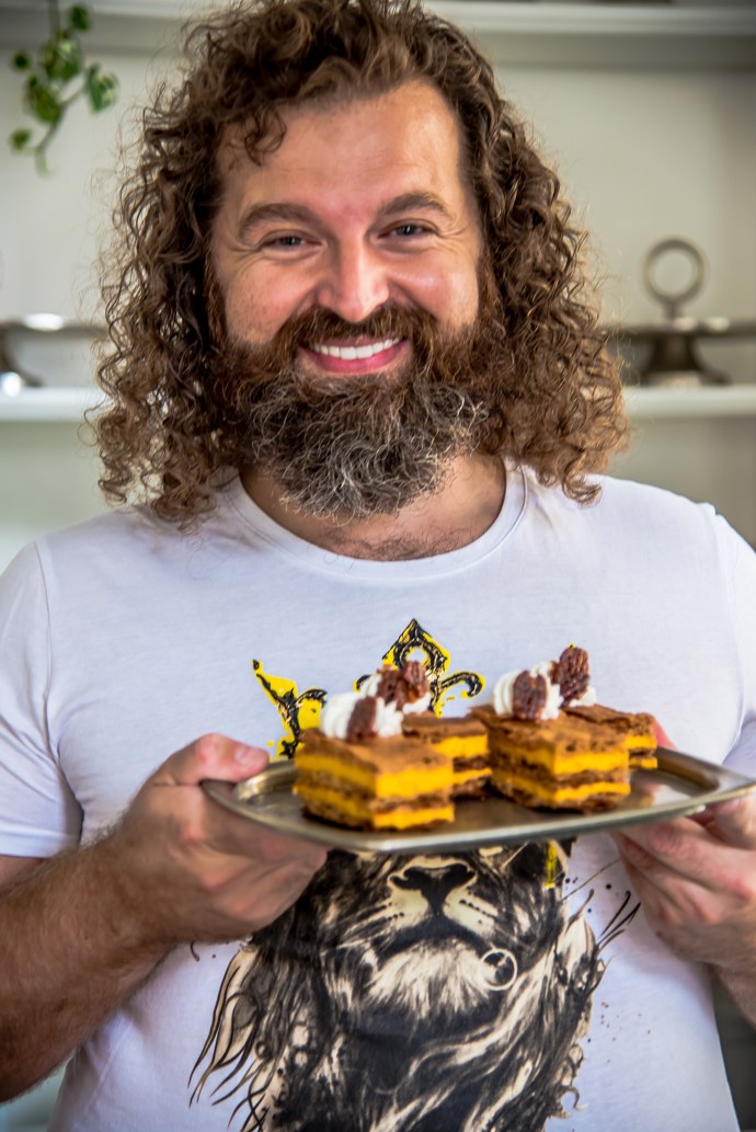 Nejraději ovšem peče frgály ze špaldové mouky nebo skvostné a poctivé chleby a koláče. 