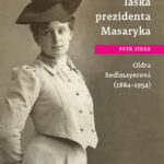 Oldra Sedlmayerová byla básnířka, publicistka a politička, blízká přítelkyně T. G. Masaryka v letech 1928 až 1934. Jejich vztah byl veřejným tajemstvím. Upravovala Masarykovy články, které pak každou neděli vycházely pod šifrou v Lidových novinách.