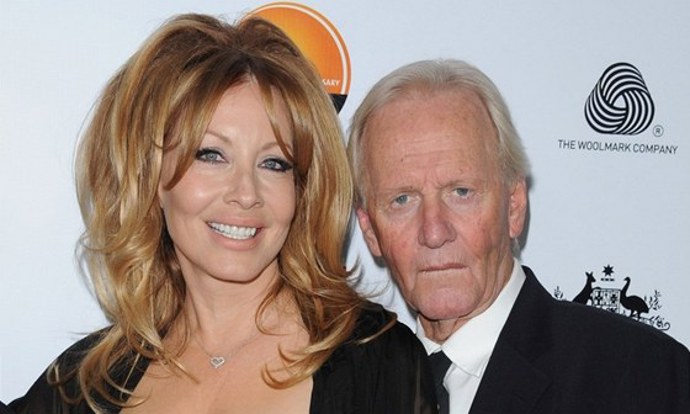 Paul Hogan a Linda Kozlowski se rozvedli po dlouhých 23 letech manželství.