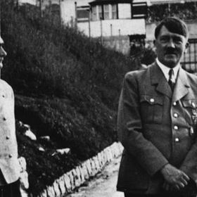 Rudolf Hess a Adolf Hitler byli vynikajícími přáteli.