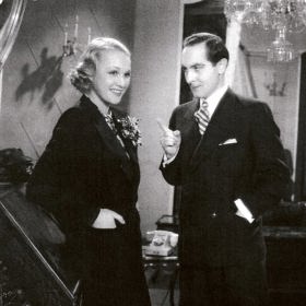 František Krištof Veselý byl pro naše prababičky sexsymbolem. Exceloval třeba ve filmu Falešná kočička s Adinou Mandlovou.