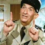 Strážmistr Ludovic Cruchot slouží v malé horské vesničce v Alpách. Do práce je zapálený a rád by byl převelen. Jednoho dne se jeho přání opravdu vyplňuje a je převelen do turistického letoviska Saint-Tropez.