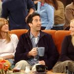 Ze sitcomu se stal opravdový hit, který sledovaly a sledují generace diváků.