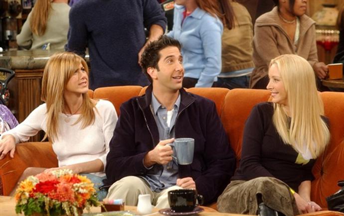 Ze sitcomu se stal opravdový hit, který sledovaly a sledují generace diváků.