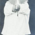 Jan Kraus jako malý ministrant.