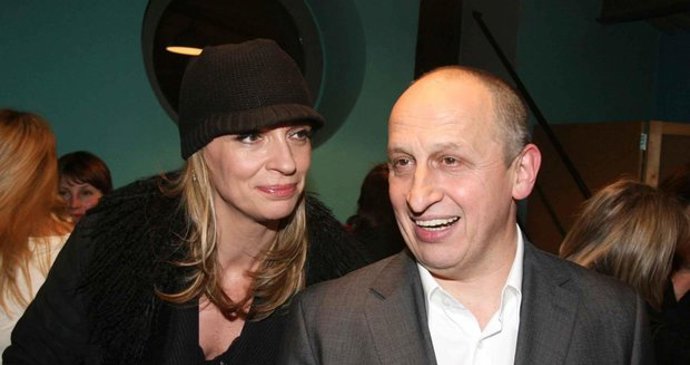 S manželkou Ivanou Chýlkovou má syna Jáchyma.