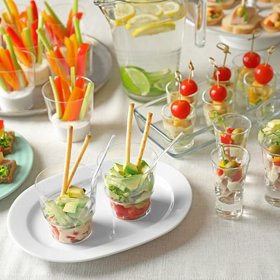 Na dětskou party by mělo být občerstvení svěží, barevné, chutné a zdravé.