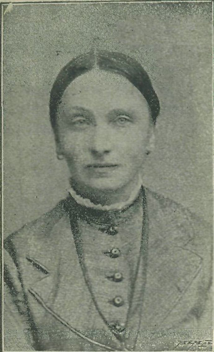 Josefa už v době jejich známosti velmi pomáhala Vojtěchovi Náprstkovi se zřízením Českého průmyslového muzea, věnovala se i aktivitám v rámci Amerického klubu dam.