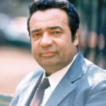 Teprve později se pokusil dostat na brněnskou JAMU (Janáčkova akademie múzických umění), což se mu na druhý pokus podařilo a po absolutoriu v roce 1953 nastoupil do Vesnického divadla, kde jej v roce 1954 (v divadelní hře Hledač světla) objevil E. F. Burian, který jej také angažoval.