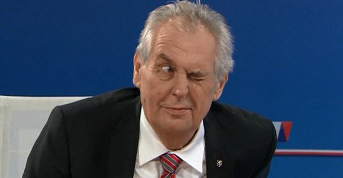 Podle průzkumu agentury CVVM z ledna 2016 byl nejdůvěryhodnějším českým politikem, kdy předstihl do té doby nejoblíbenějšího Andreje Babiše.