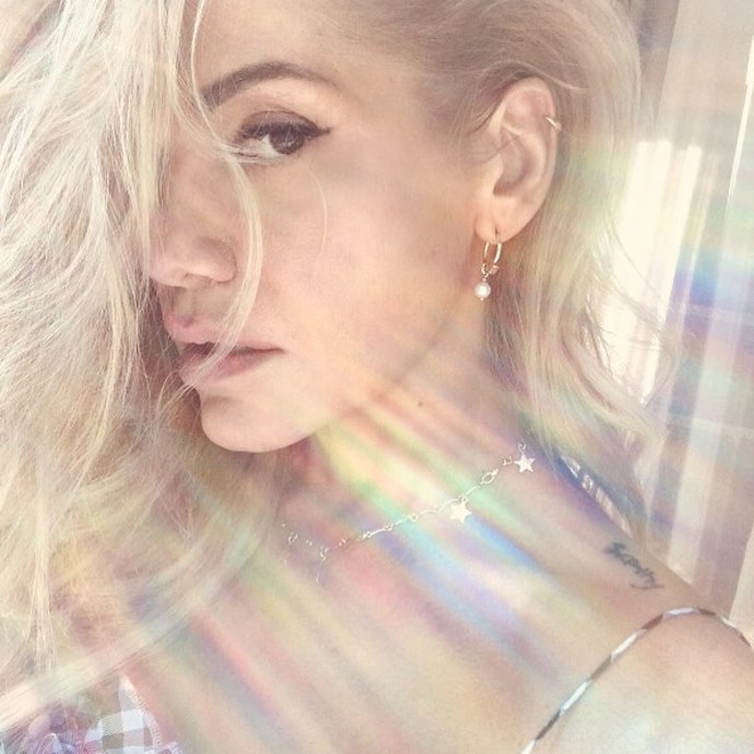 Dara Rolins má během koncertů líčidel plné zuby, pokud je to možné, nepoužívá je.