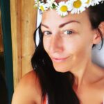 Agáta občas vypadá jako holčička. Zhýralou rebelku, kterou byla, by v ní hádal málokdo.