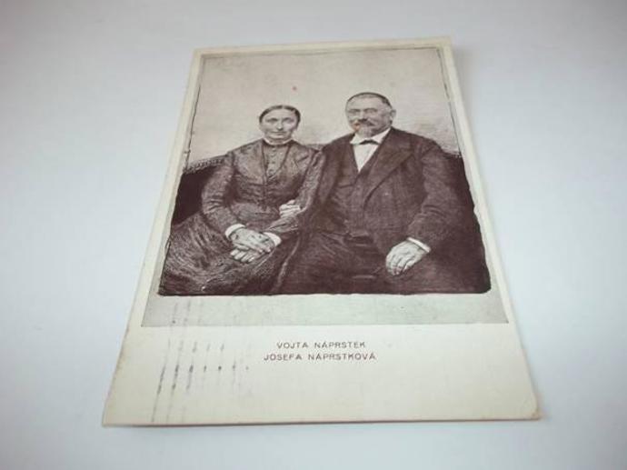 Když se po deseti letech vrátil, Josefa už byla nejvýš postavenou služebnou v kontingentu dvou desítek zaměstnanců pivovaru a vinopalny.