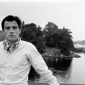 Jan Tříska byl česko-americký herec. Jeho manželkou byla Karla Chadimová.