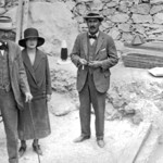 Investor lord Carnarvon byl konečně nadšen, s dosavadním průběhem vykopávek totiž nebyl spokojený.