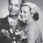 Rodák z moravských Ivančic přičichl ke kumštu v souboru písní a tanců Adolfa Pištěláka. Nejprve vystudoval průmyslovou školu a nějakou dobu pracoval v Brněnských strojírnách.