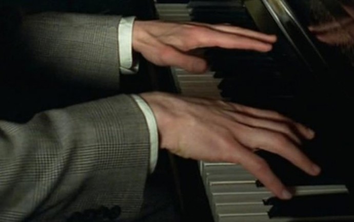 Film Pianista je příběhem Wladyslawa Szpilmana, skvělého pianisty a uznávaného interpreta Chopinových skladeb.