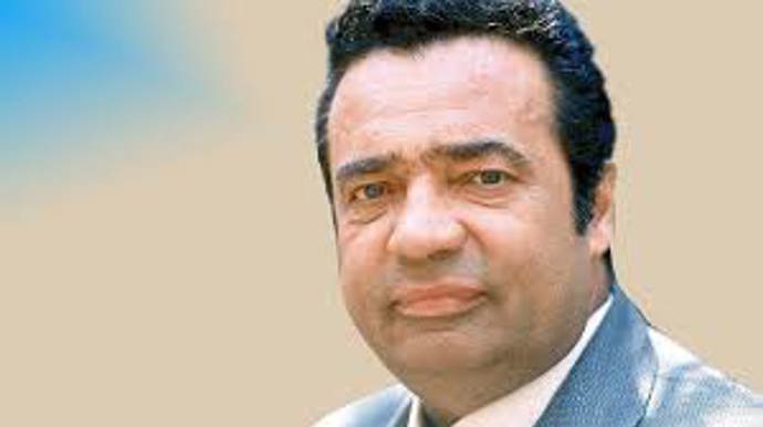 Vladimír Menšík byl moravský herec, moderátor, lidový vypravěč a bavič, držitel ocenění národní umělec.