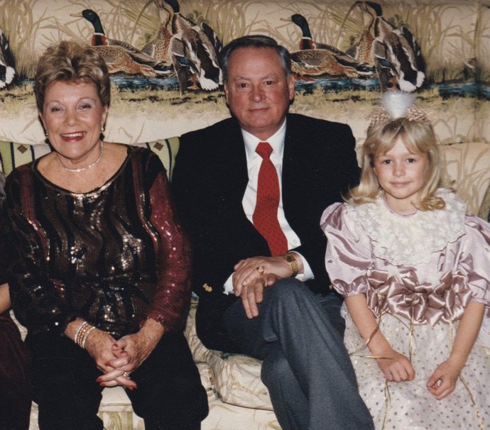 William Barron Hilton (23. října 1927 - 19. září 2019) byl americký obchodní magnát , filantrop a sportovec.