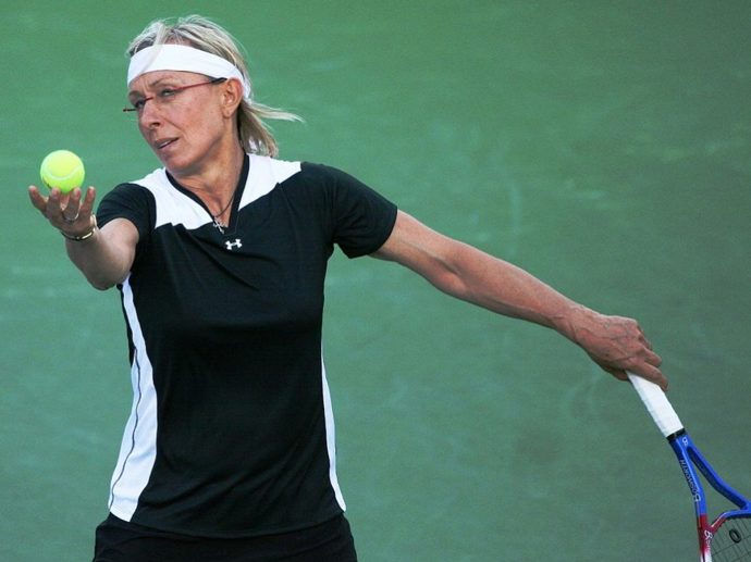 Postupně zámořská veřejnost přijala Martinu Navrátilovou za svou - přece jen splňovala představu amerického sportovního snu. 