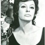 Irena Kačírková byla krásná česká herečka, která ve své době kralovala filmovému plátnu.