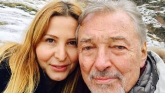 Dnes 2.10. 2019 nás opustil velký muž, zemřel zpěvák Karel Gott.