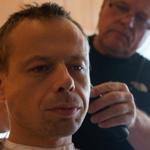 Film scenáristy a režiséra Slávka Horáka se snaží zachytit události v životě Václava Havla od roku 1968, kdy byl mladým úspěšným dramatikem, přes vpád vojsk Varšavské smlouvy a období, kdy se jako zakázaný autor stáhl do ústraní na chalupu u Trutnova. Snímek se zabývá také vztahem Havla s jeho první manželkou Olgou a sleduje jeho souboj s tehdejším vládnoucím režimem až k přelomovým událostem roku 1989.