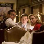 Romantická komedie z roku 2008 Tvrdé palice s  Georgem Clooneym a Renée Zellweger v hlavní roli. Clooney si film i sám režíroval.