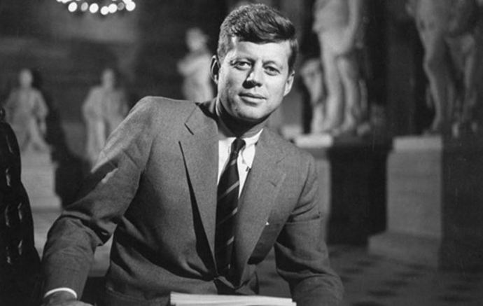 JFK se stal po své smrti legendou.