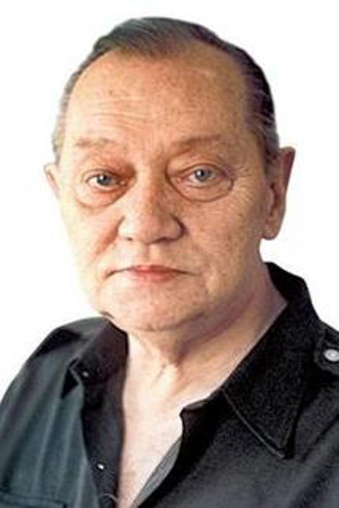 Na ochotnických prknech hrál už od dětství.