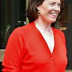 Právě ty málo atraktivní postavy ve filmu ji vynesly na vrchol slávy. Zapomenout nelze na účinkování ve filmech s Vetřelcem.