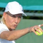 Také její rodina byla v ČSSR pronásledována a po několika letech se rodiče se sestrou vydali za Martinou, nicméně vydrželi tam pouhý rok a vrátili se zpět do vlasti.