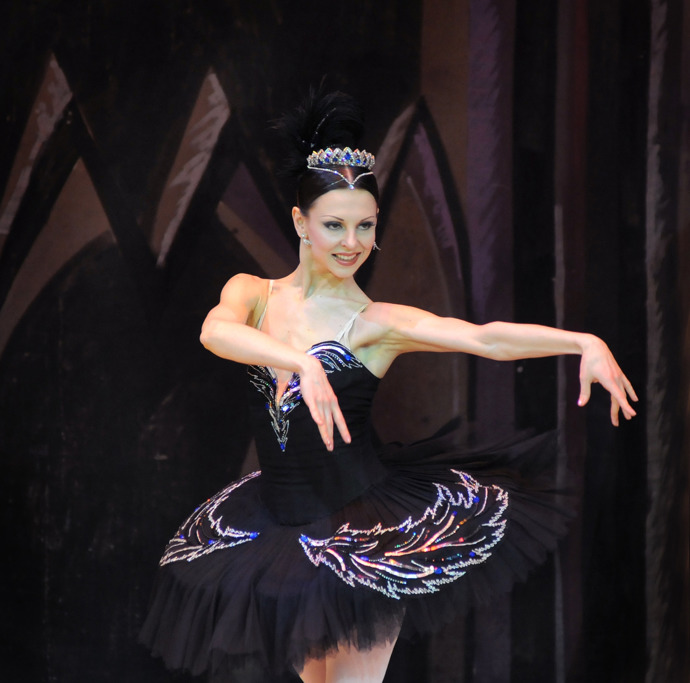 Royal Moscow Baller, Labutí jezero